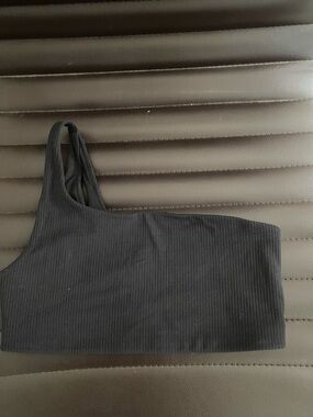 lululemon Align Asymmetrical Ribbed Bra*Lught Support C/D Cup Size 8